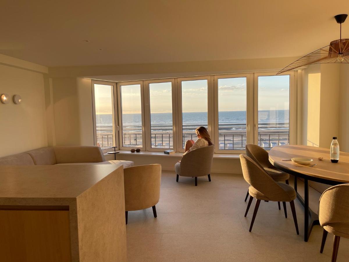 Zeedijk Oostduinkerke frontaal zeezicht - volledig gerenoveerd 2022! Appartement Buitenkant foto