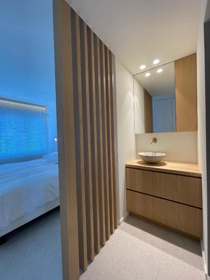Zeedijk Oostduinkerke frontaal zeezicht - volledig gerenoveerd 2022! Appartement Buitenkant foto