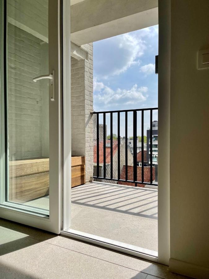 Zeedijk Oostduinkerke frontaal zeezicht - volledig gerenoveerd 2022! Appartement Buitenkant foto